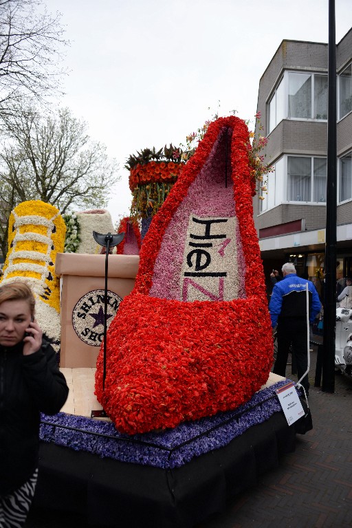 ../Images/Bloemencorso Noordwijkerhout 036.jpg